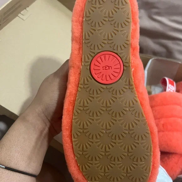 Ugg slippers fluff yeah slides size 9 - Picture 4 of 7